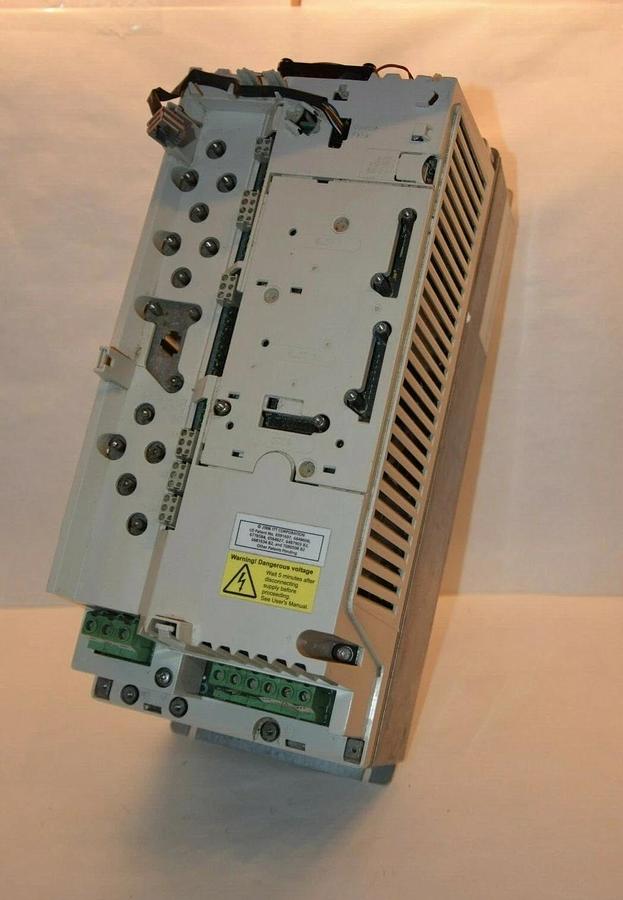 Used ABB 25HP VFD AC Drive 380-500v 3ph  ACS800-ITTU1-0025-5+P901 ACS800 18.5 Kw