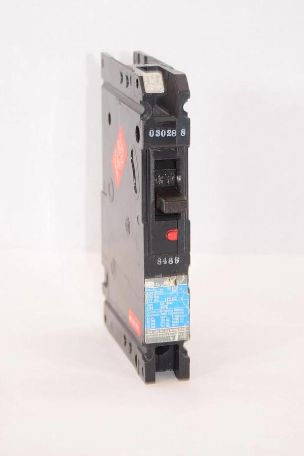 Used SIEMENS ED41B050 50A 50 Amp 277V  Circuit Breaker 1 Single Pole