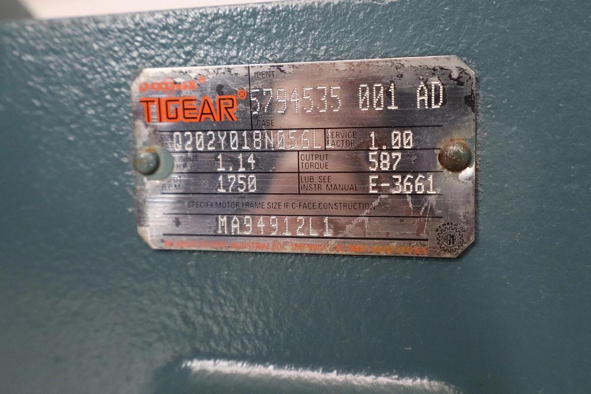 Refurbished Dodge Tigear Gear Box Speed Reducer Q202Y018N056L1 1.14Hp 1750rpm 1" Shaft SF 1