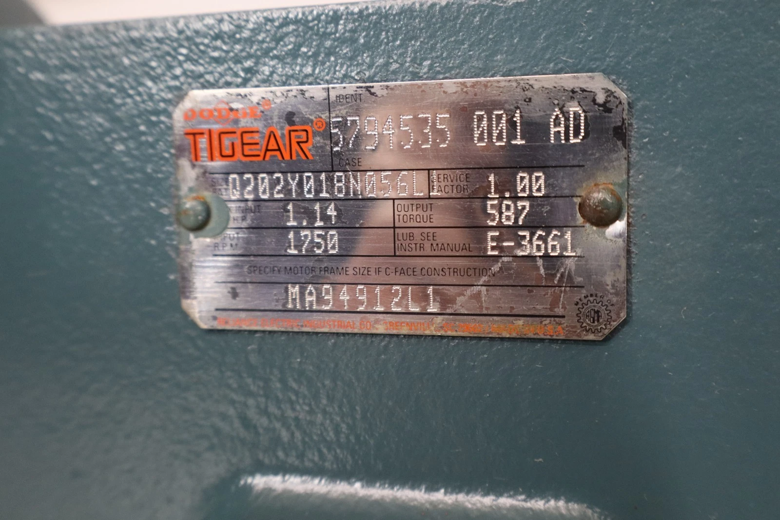 Refurbished Dodge Tigear Gear Box Speed Reducer Q202Y018N056L1 1.14Hp 1750rpm 1" Shaft SF 1