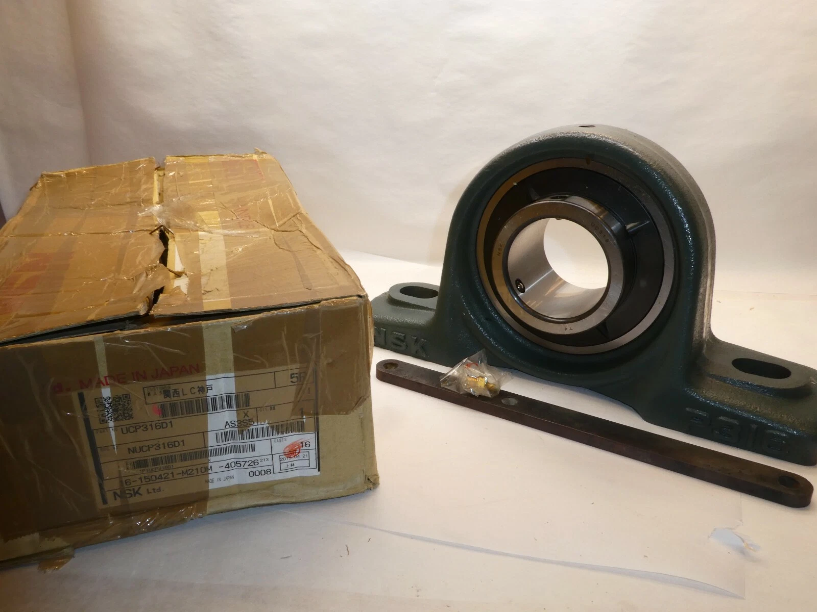 (NEW) NSK NUCP316D1 UCP316D1 3-5/32" Bore Pillow Block Bearing