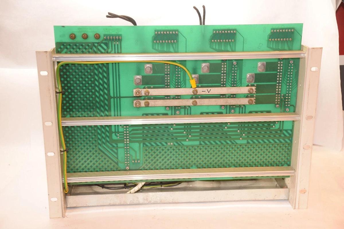 Used NUM GUTTINGER TELEMECANIQUE TEX 6923-02XD 3 Axis GEC Gemdrive Mk2 DC Servo rack