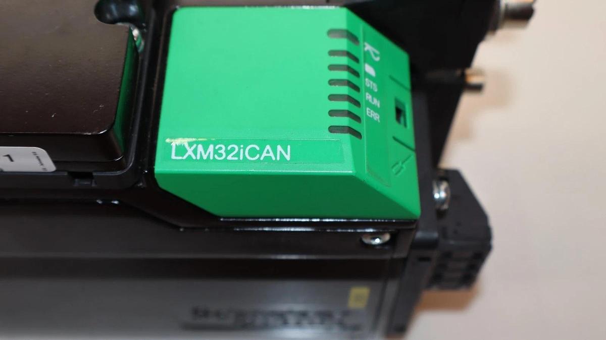 Refurbished Schneider Electric Servo Motor BMI0703T16A , TE 2176146-1 , LXM32iCAN (Refurb)