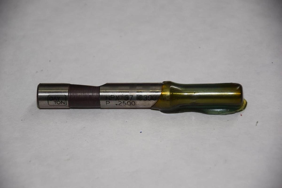 DAYTON HPX 37 C300 M2 HPX37C300 P.2500 VERSATILE BALL LOCK PUNCH NEW