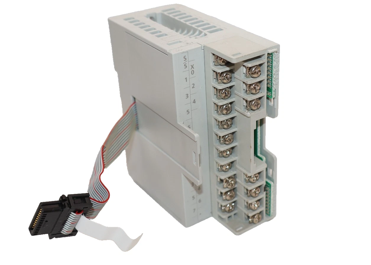 Used MITSUBISHI ELECTRIC FX5-16EX/ES , FX516EXES 24Vdc 4mA Prog. Controller *No Cover