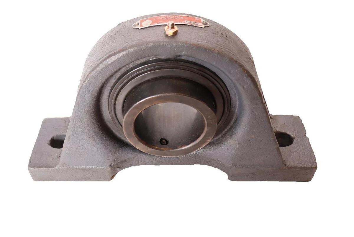 Seal Master SealMaster Pillow Block Bearing Housing 2-11/16"  SPM43S SPM-43S NOS