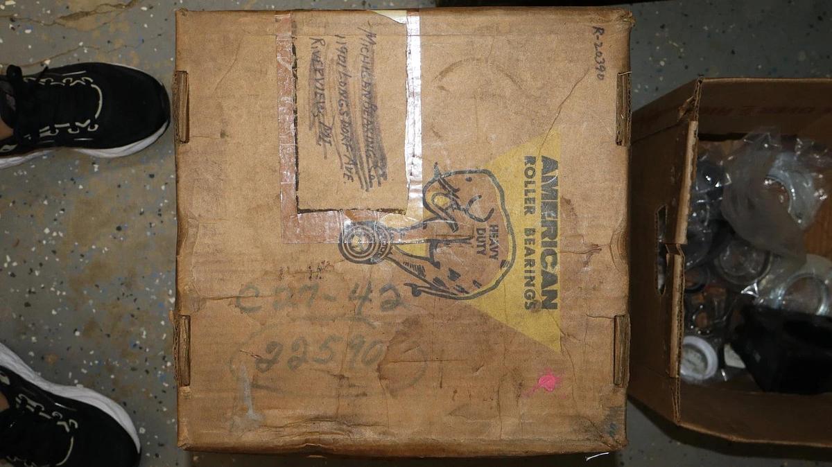 American Cylindrical Roller Thrust Bearing TP-8122 TP8122 (NOS)