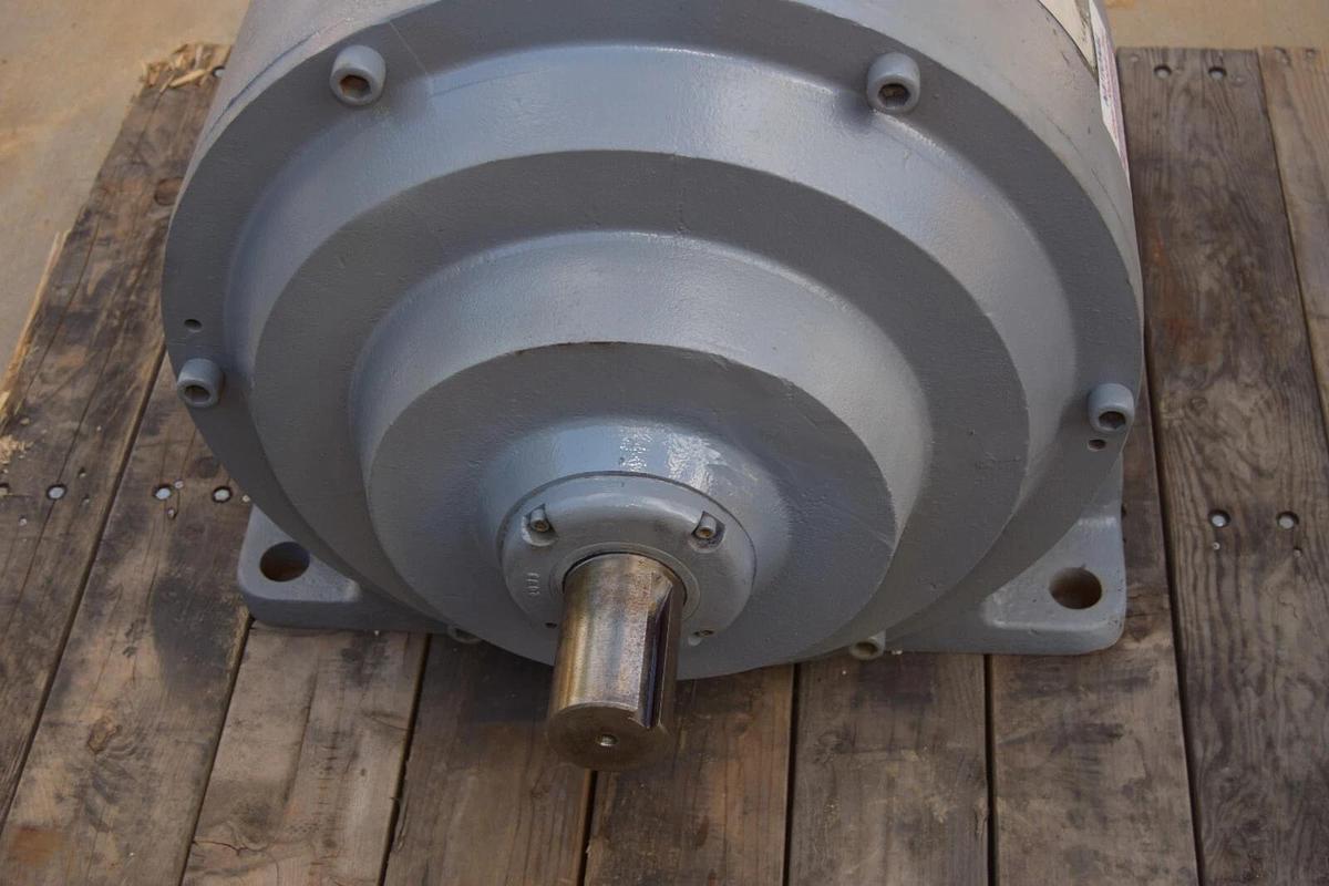 Winsmith Parallel Inline Gear Box Gearbox 61H B61H-70 450:1 450 *Refurb*