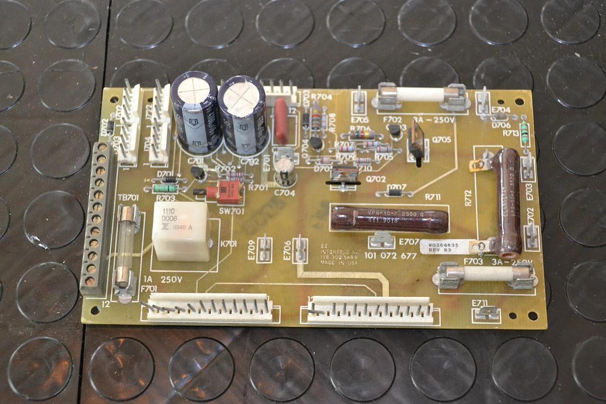 Used NEWAVE SA POWERWARE EXIDE CIRCUIT BOARD CARD 118 302 568B 118302568B