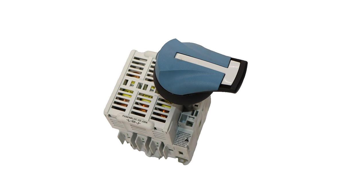 Used SOCOMEC 37103004 30A 600Vac 3Ph Disconnect Switch With Fuse