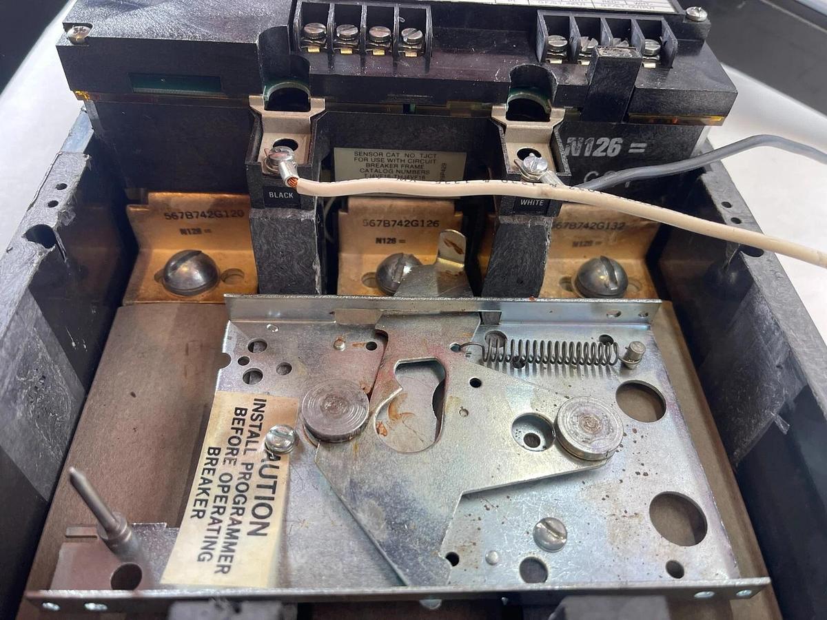 Used General Electric GE TJL6S 600A 600 Amp Hight IC Breaker 3p  NO RMS9 Progr, AS-IS