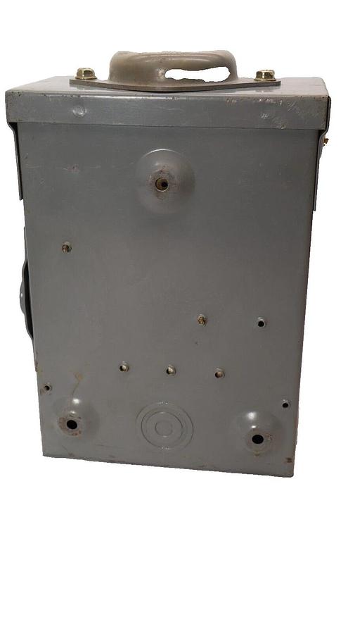 Used SQUARE D Safety Switch DU221RB 30Amp 240V Series E2 Type 3R Enclosure