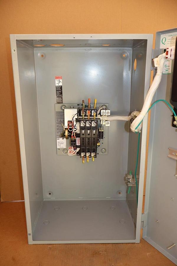 Asco Emerson Automatic Transfer Switch D03ATSA30030NGXC 30A 480v (New, take out)