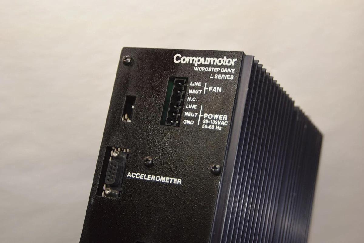 (New) Parker compumotor L-L20-P54-AC COMPUMOTOR MICROSTEP DRIVE L SERIES