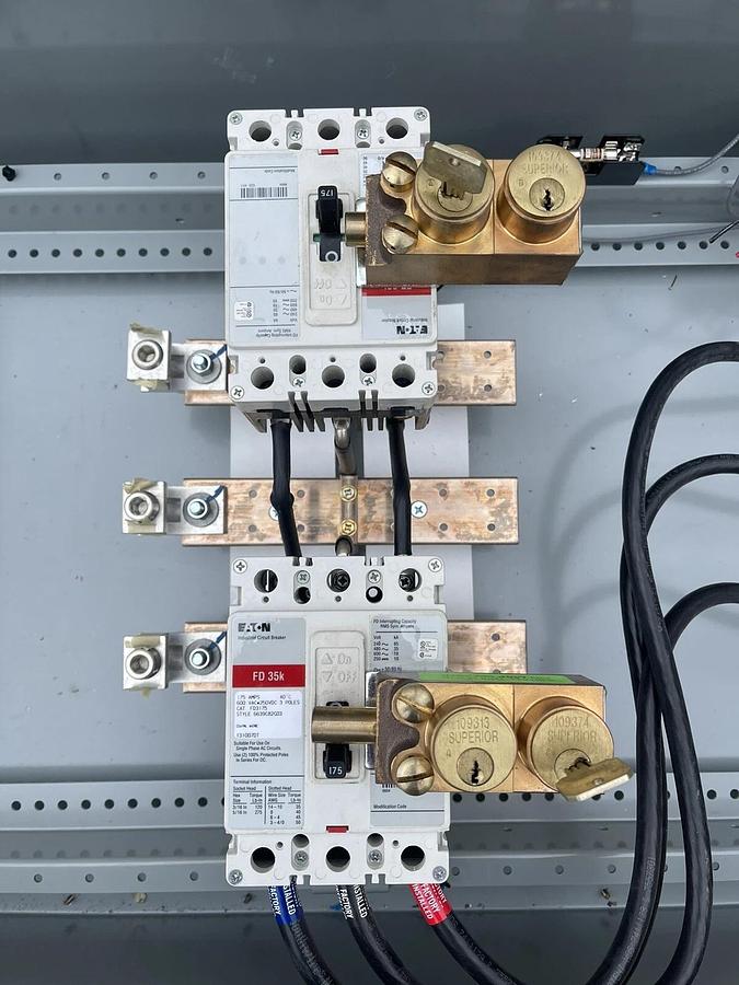 Used Eaton PRL4B Cutler-Hammer, Panelboard Bypass Panel, 208Y 120V, 225A, POW-R-LINE
