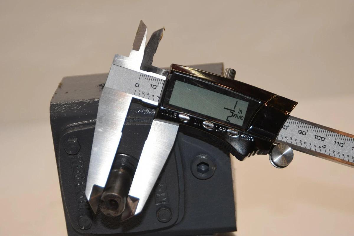 (NEW) BOSTON GEAR F710-30PS-B5-G6 30:1 1/2" Shaft Gear Box / Speed Reducer