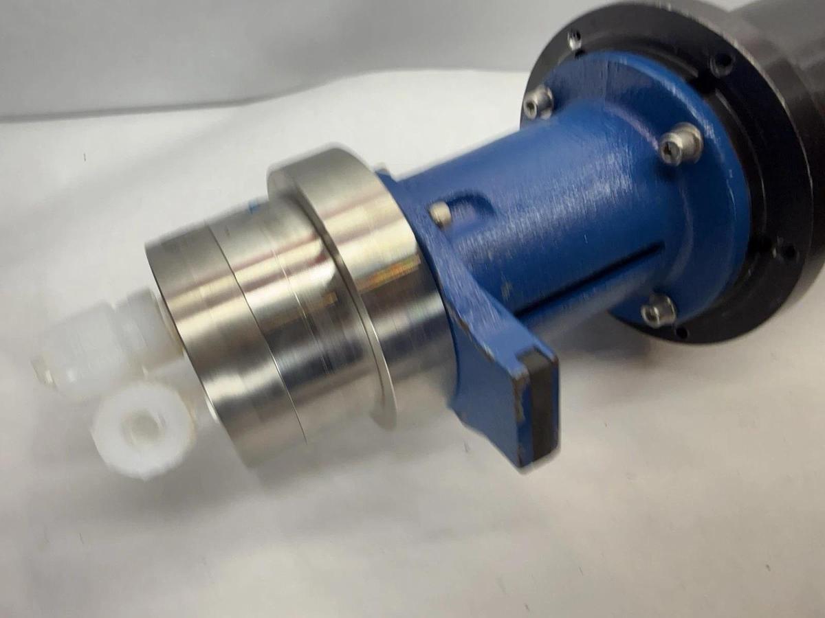 Used Liquiflo 45S6333N000 61157-1-1  Low-Flow Gear Pump  S.S. GEAR PUMP,