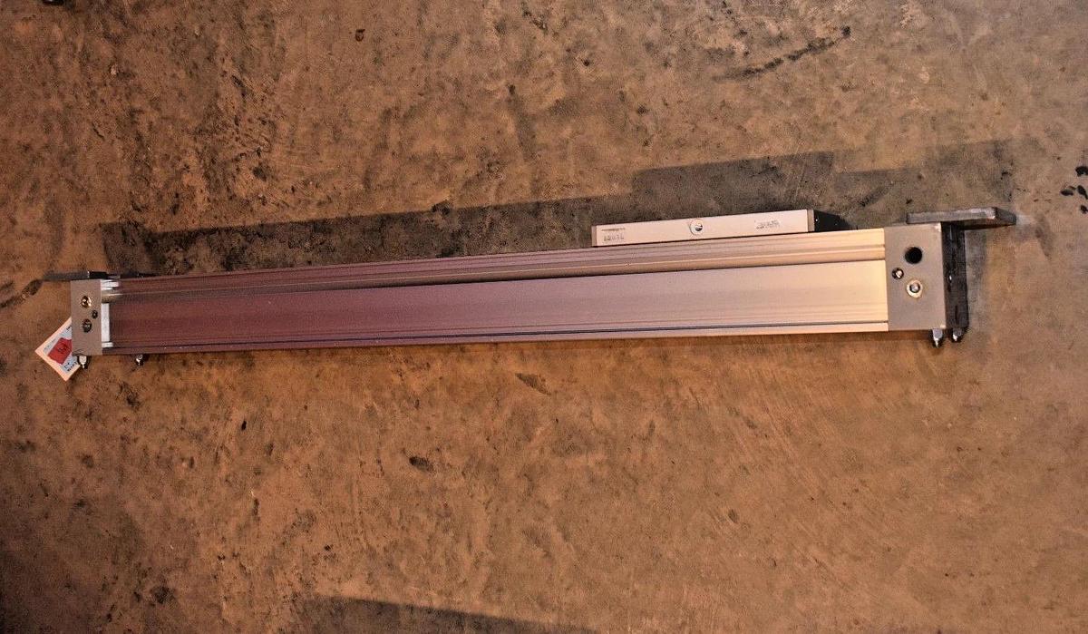 Used SMC MY1B63TN-600 Rodless Air Cylinder Pneumatic Cylinder 115 psi .80 MPa