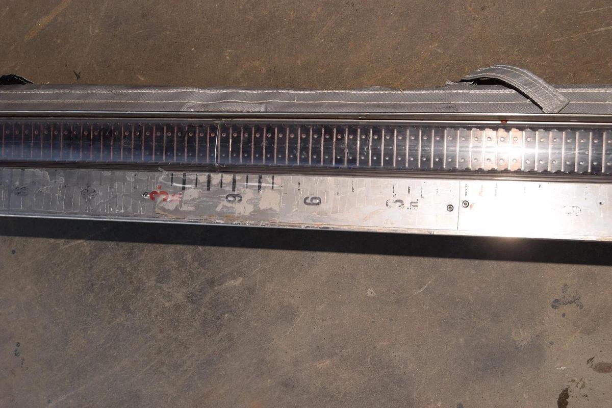 Used Orion Atlas Magnetic Level Indicator 6' Tank Gauge 1E1-AA1A-ACAA-111-NH1A12A-069