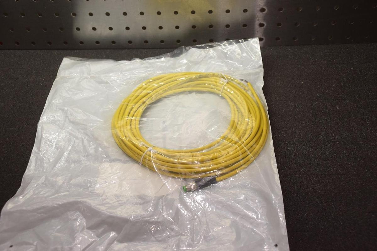 MURR ELEKTRONIK 7000-08001-0101000 7000080010101000 STRAIGHT MALE CONNECTOR NEW