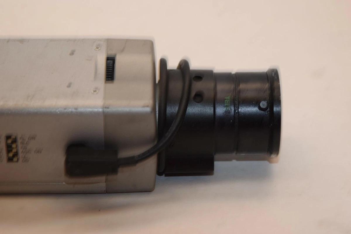 Used EVERFOCUS EQ350 EQ350AHQ-NMN/N 520 TVL 1/3" Color Digital Camera