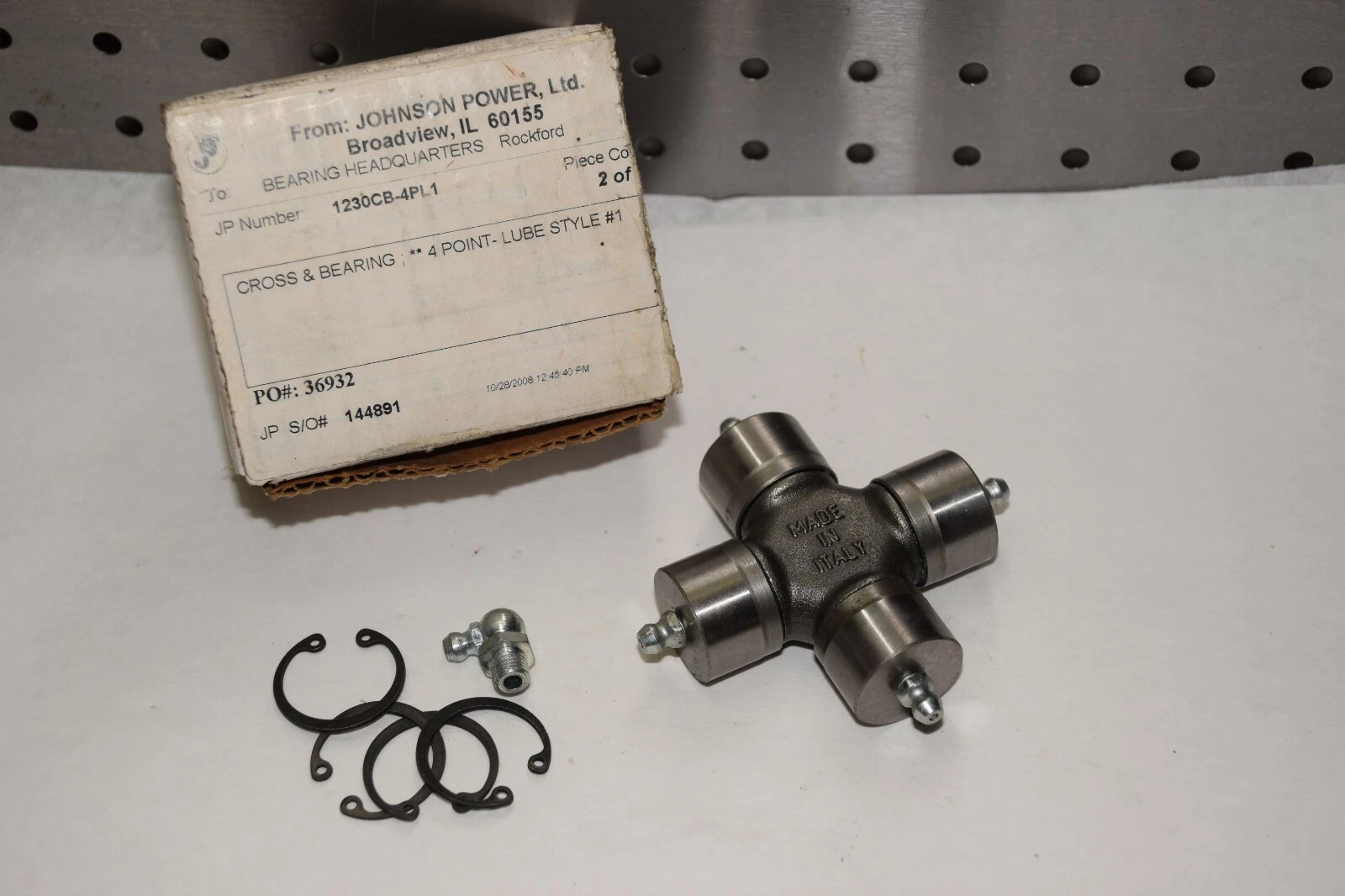 JOHNSON POWER 36932 1230CB-4PL1 4pt LUBE STYLE CROSS & BEARING NEW