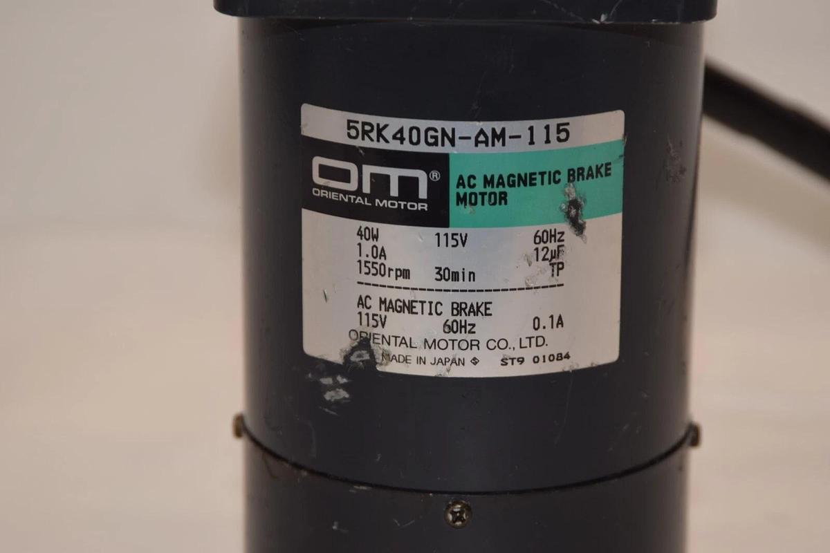 Used ORIENTAL MOTOR CO. LTD 5RK40GN-AM-115 40W 115V 60Hz 1550rpm Magnetic Brake Motor