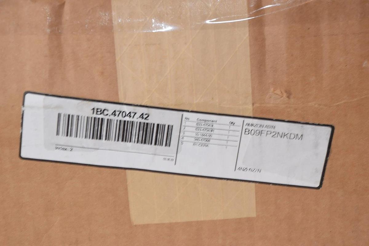 R1 CONCEPTS B09FP2NKDM Disc Front Brake Rotors Black w/ Ceramic Pads (NEW)