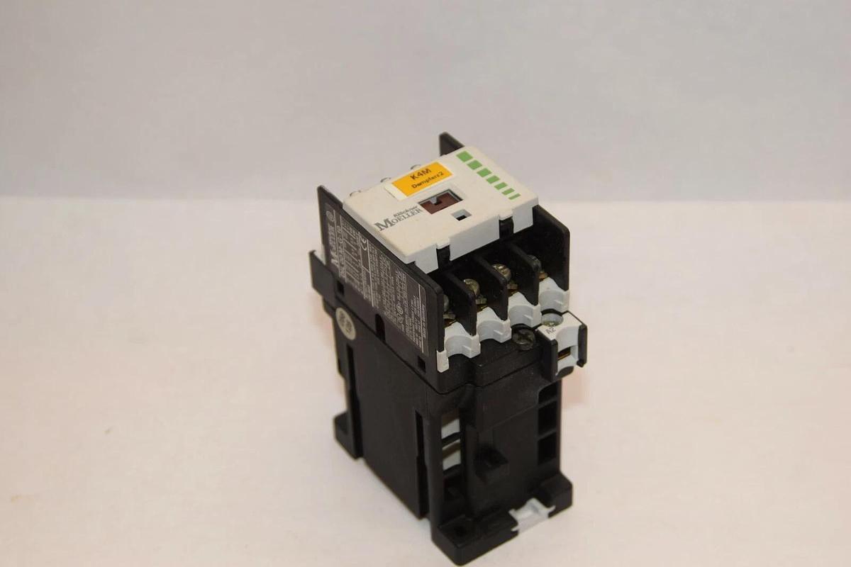 Used MOELLER DIL00M-G-10 DIL00MG10 24V Coil Contactor