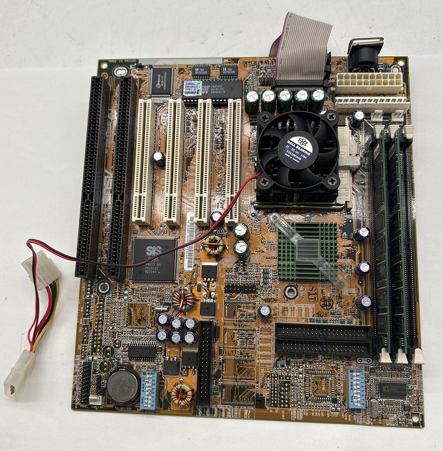 Used SUN MICROSYSTEMS 270-2702-04 Rev 01 2942-02 .5MB , STP5110AUPA-167 Circuit Boad