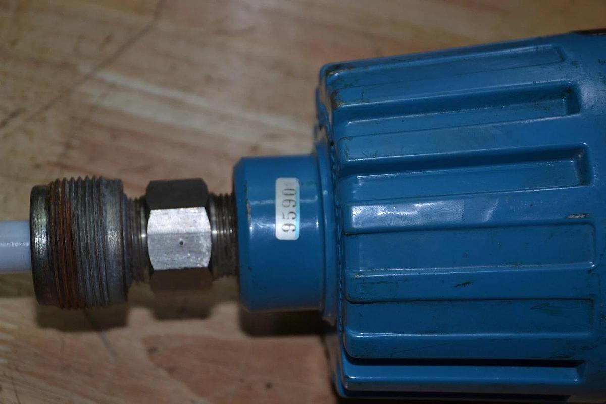 Used ENDRESS + HAUSER LSC 1132 LEVEL SWITCH