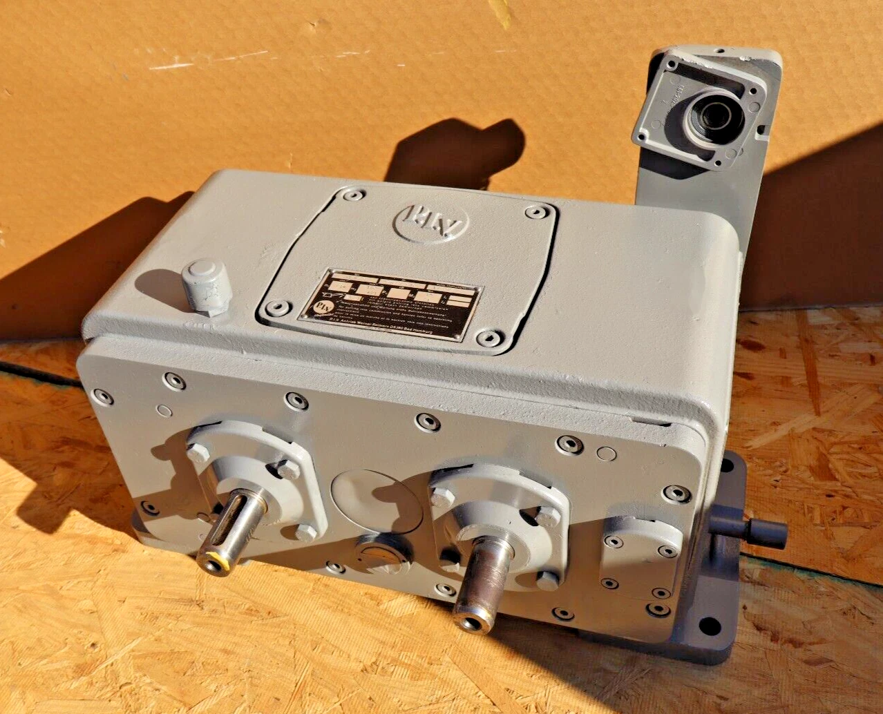 P.I.V. Stufenlos Gearbox A13-Kr 576976G10 576976 G10 A3 24v 15/21Nm (REFURB)
