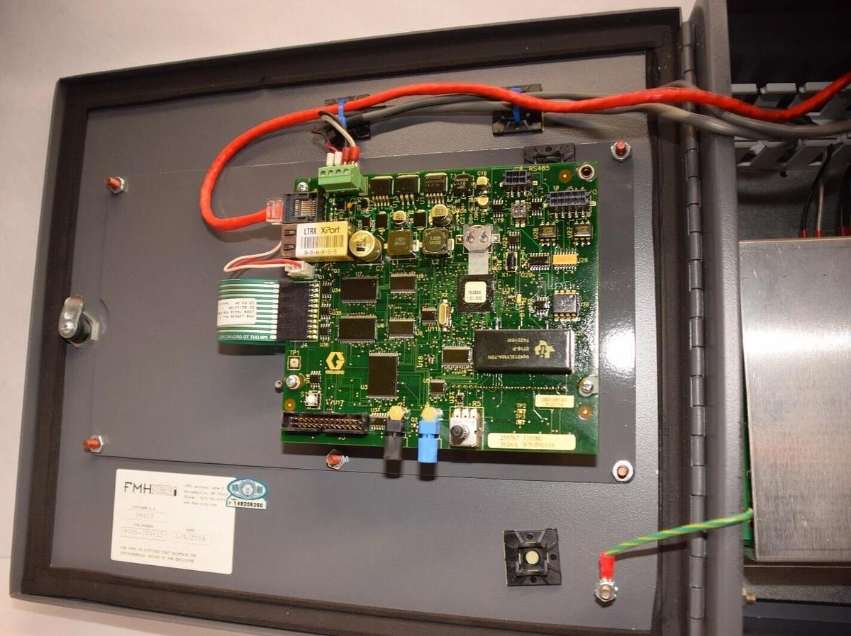 Used Graco Easykey 255767 Display Keypad Operator Interface in Wiegmann Enclosure