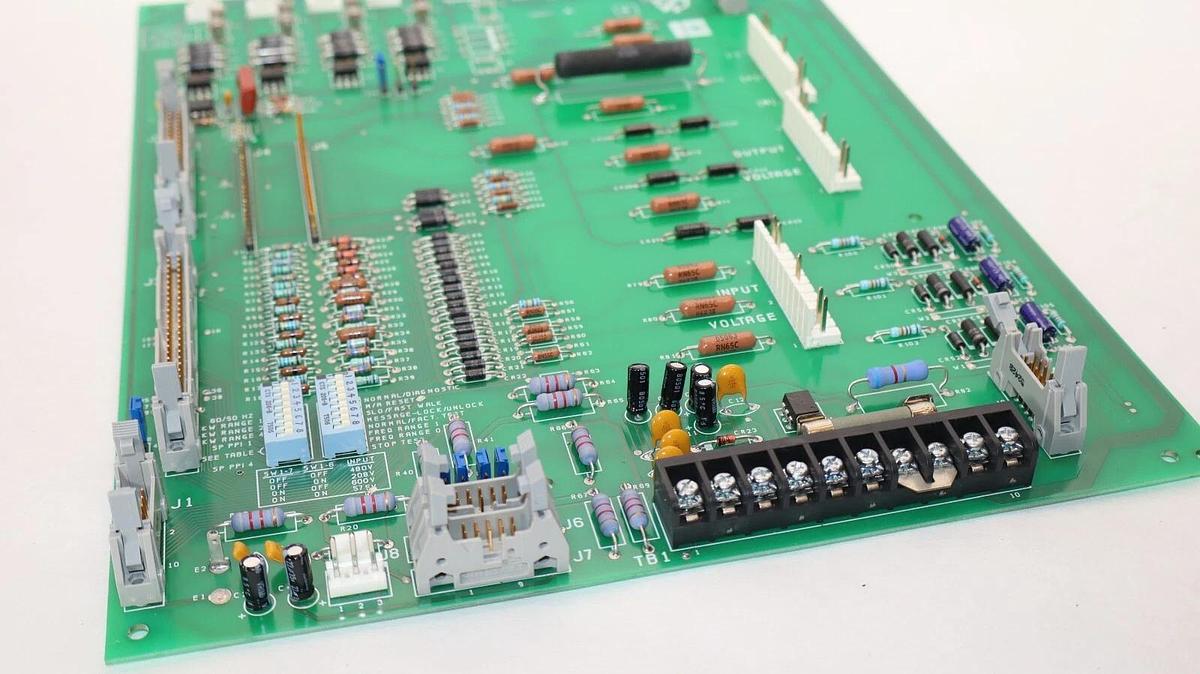 Used EMERSON / LIEBERT 02-792216-02 ,0279221602 System Norm and Interface Board