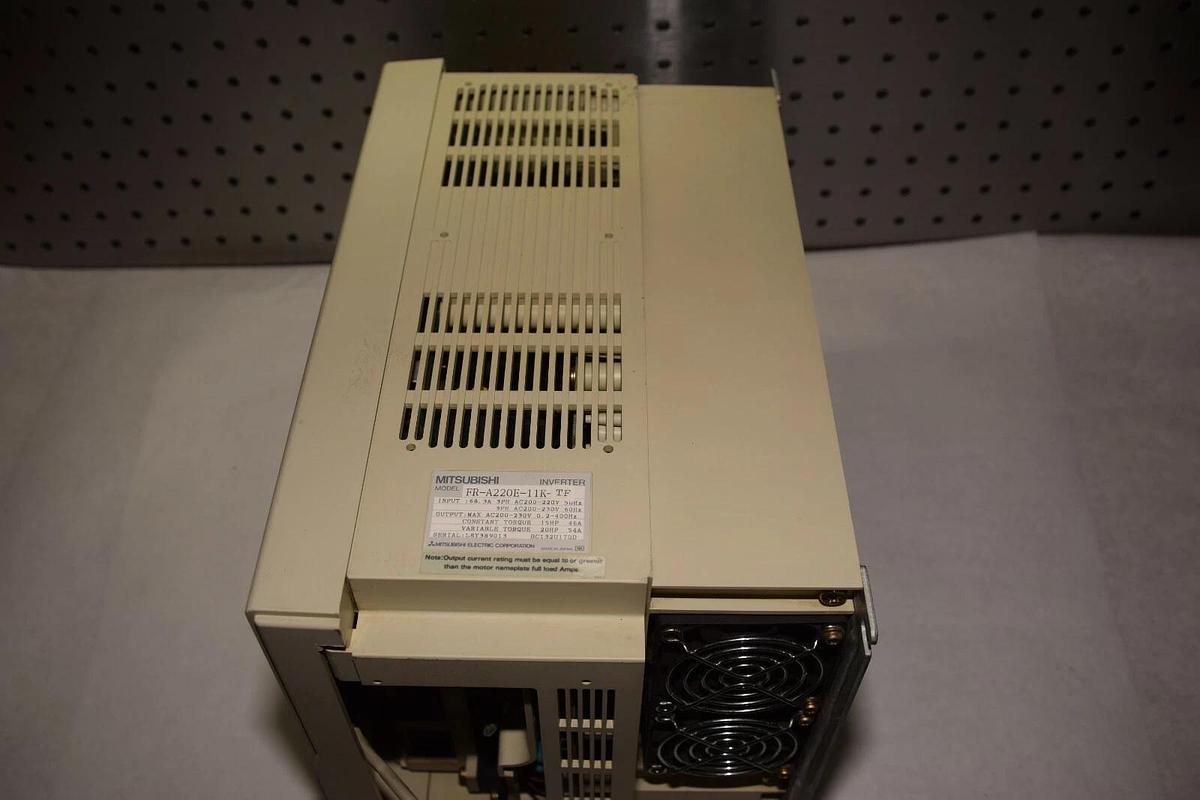 Used Mitsubishi Freqrol A-200  20HP Inverter Drive FR-A220E-11K-TF   FRA220E11KTF