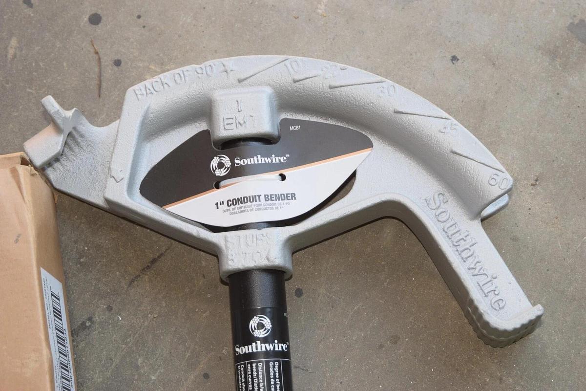 SOUTHWIRE TOOLS MCB1 58281440 1" Conduit Bender With Handle (NEW)