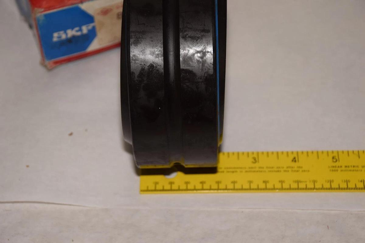 SKF Bearing GE90ES-2RS GE 90 ES 2RS GE90ES 2RS  NEW