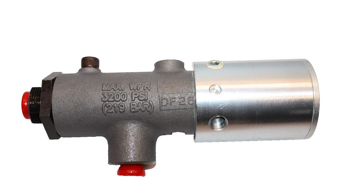 (NEW) GRACO C02078 3200psi 219 Bar Double Action Metering Valve