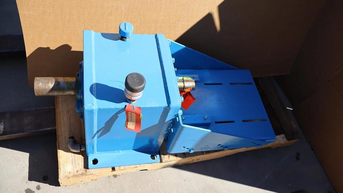 FALK RK2060F3A Gear Drive Speed Reducer Gearbox Triple Reduction 38.46:1 REFURB