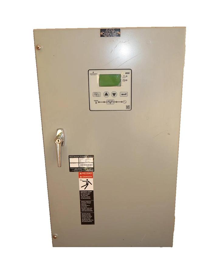 Asco Emerson Automatic Transfer Switch D03ATSA30030NGXC 30A 480v (New, take out)