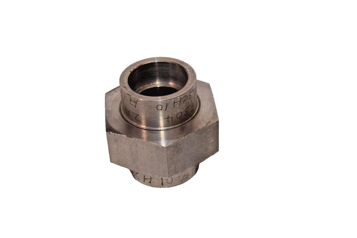 Union Socket Pressure Stainless Steel Weld Coupling 1" F 304 WA4 A183 WS (New)