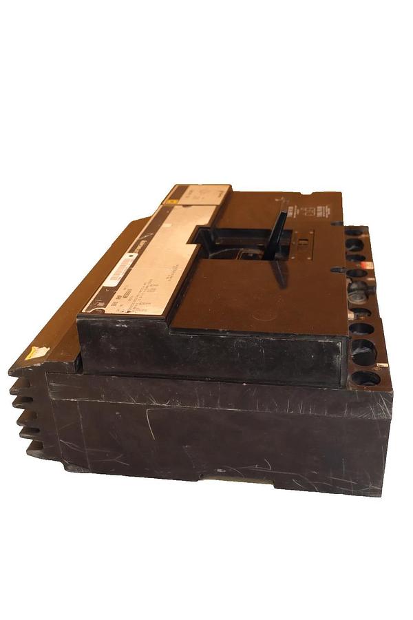 Used Square D 600A Circuit Breaker NA36600 600 Amp Frame 3Pole