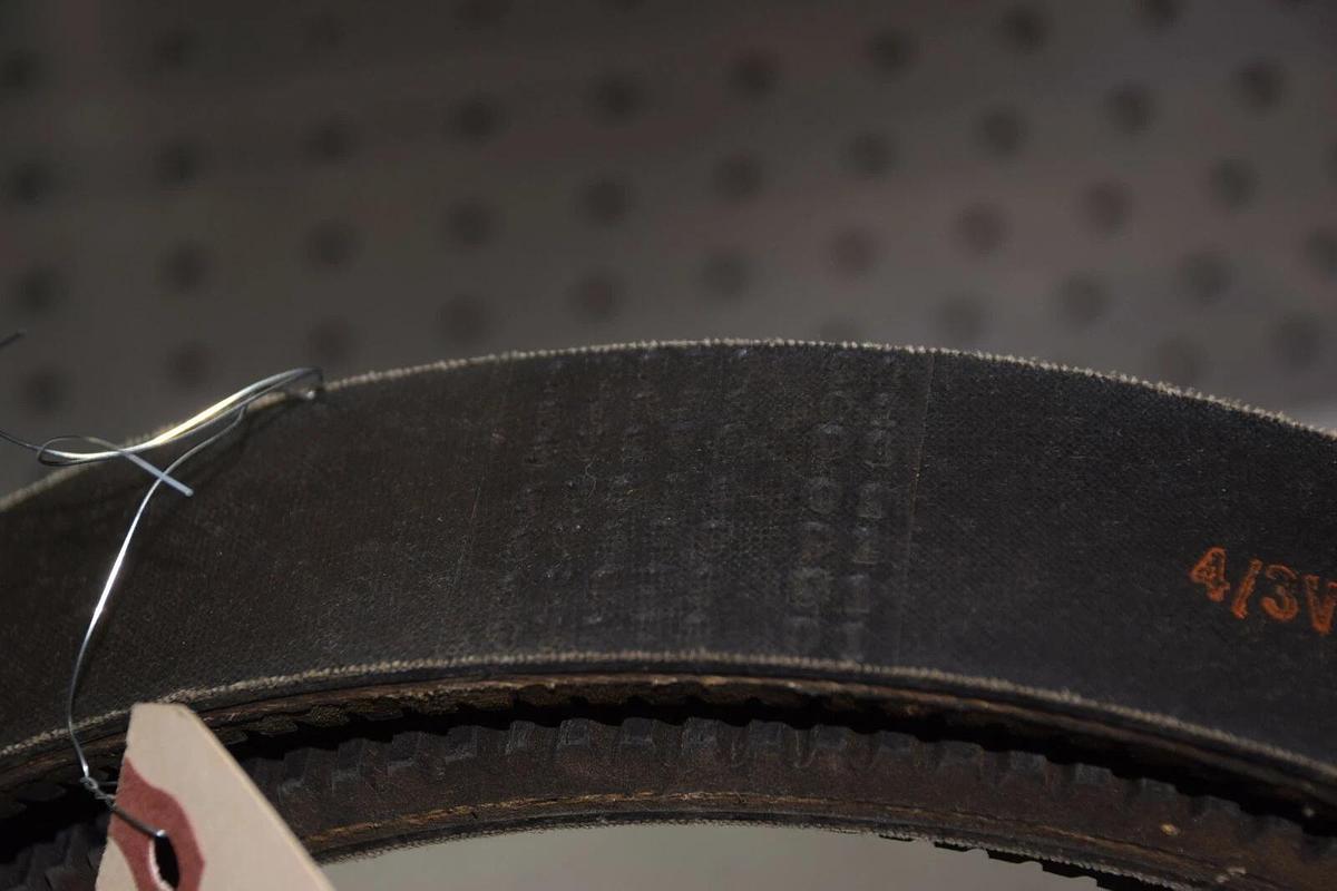 (NEW) GOODYEAR / DODGE 4/3V950 9V990 01 9V99001 COGGED V-BELT