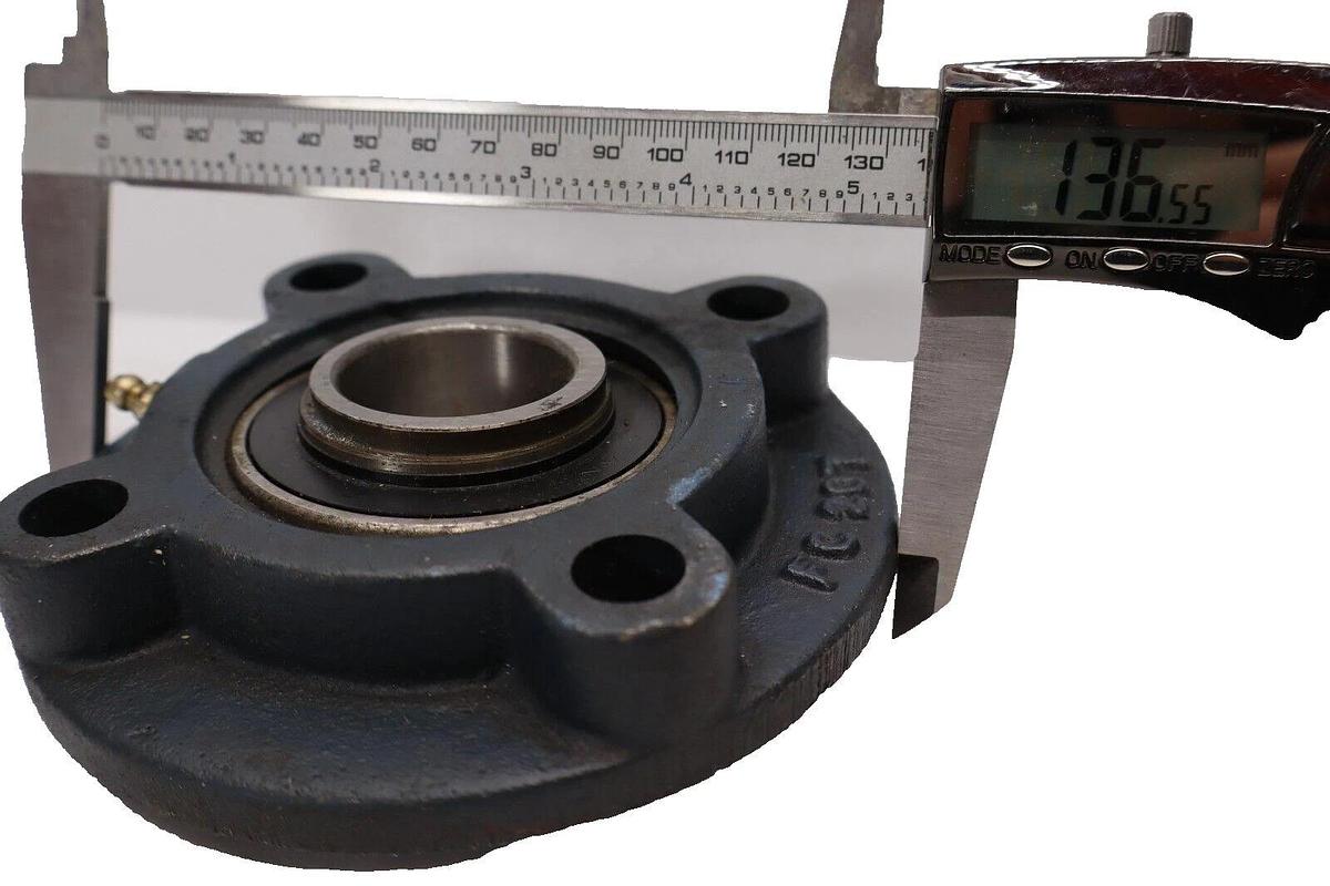 (NEW) NBR FC207 , FC 207 4-Bolt Flange Bearing
