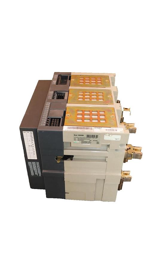 Refurbished Square D Circuit Breaker Masterpact NW08N 800A Micrologic 5.0 WG1AAR33A9SXFXXXXX