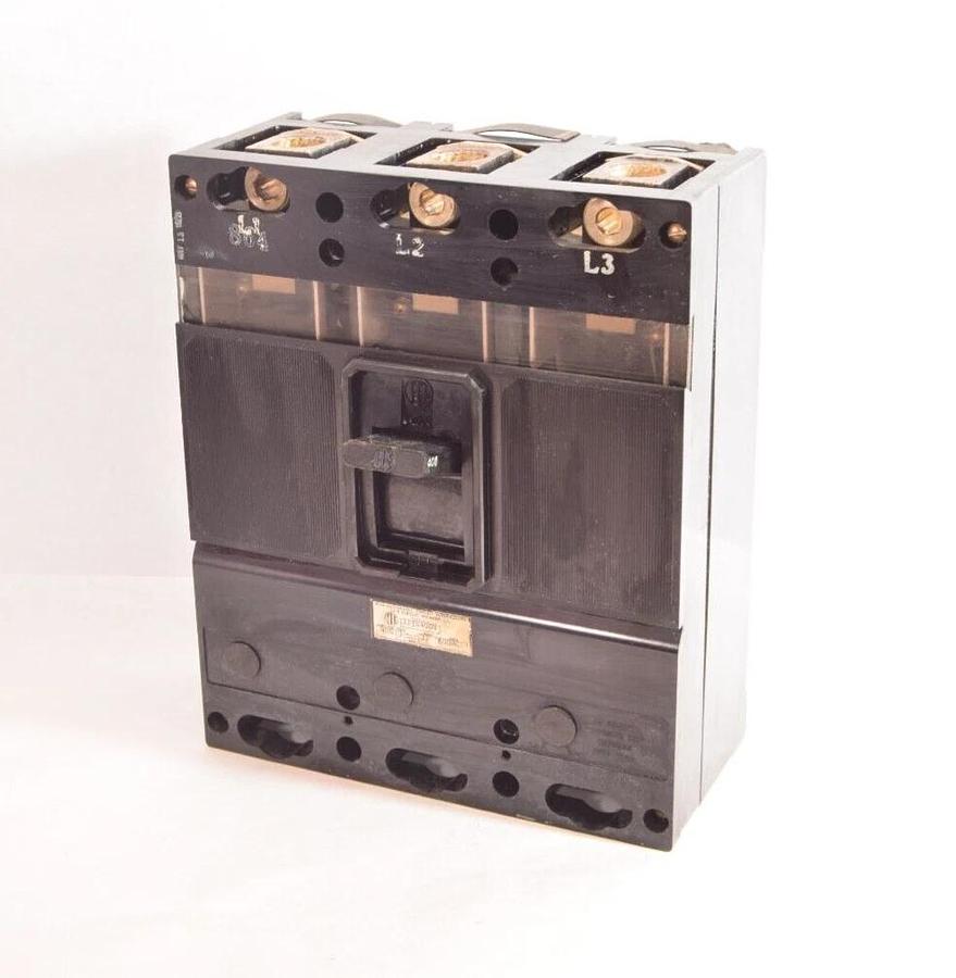Used ITE / I-T-E JJ3S400V 400V 3 Pole Frame JJ 600Vac Circuit Breaker