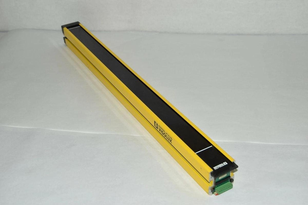 Used PEPPERL + FUCHS Visolux SLC14-600-T 417880 Photo Safety Sensor