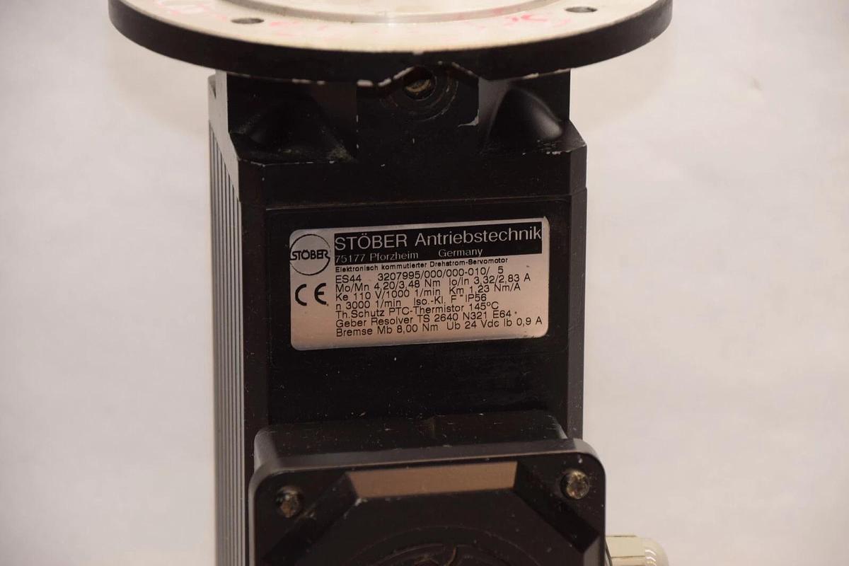 Used STOBER Stöber  ES44 3207995/000/000-010/5 300rpm 1.23Nm Servo Motor