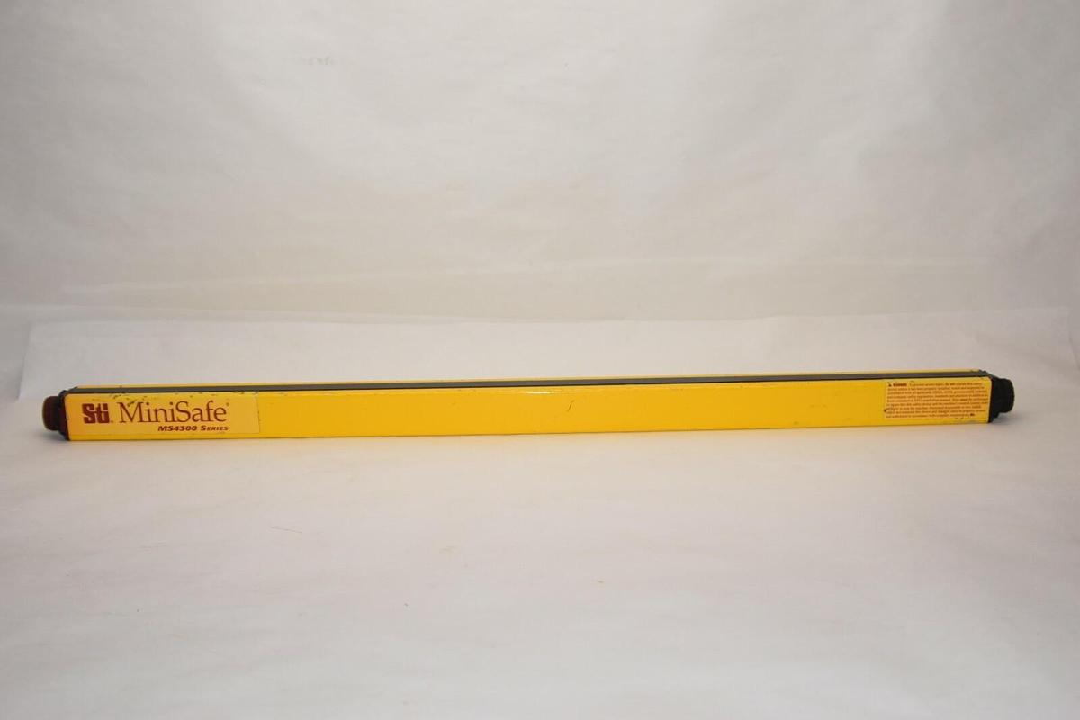 Used STI MS4324BR 42672-0240 Range 1-30' MiniSafe Receiver Light Curtain