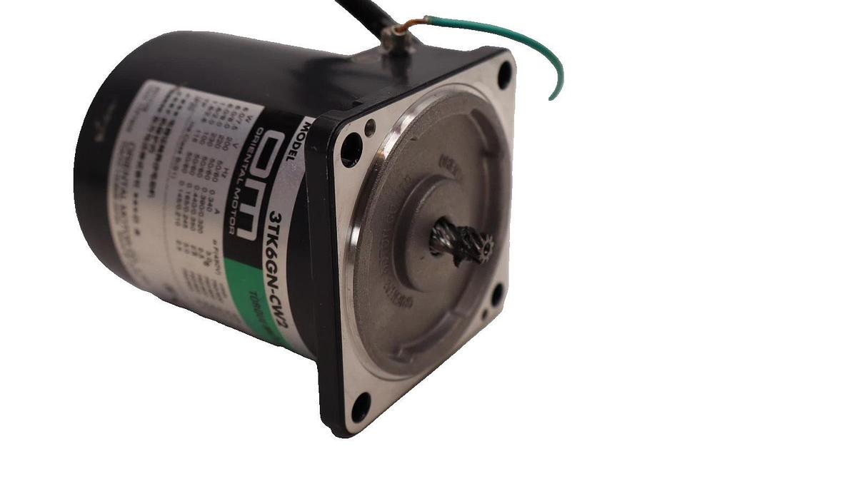 Used ORIENTAL MOTOR 3TK6GN-CW2 , 3TK6GNCW2 Torque Motor